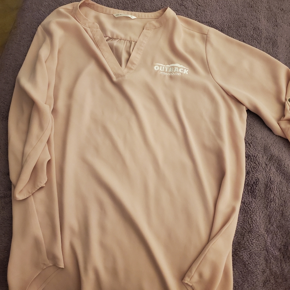 Outback steakhouse manager shirt size xl